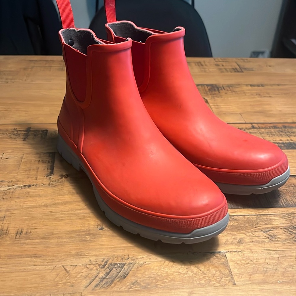 Orange Bogs